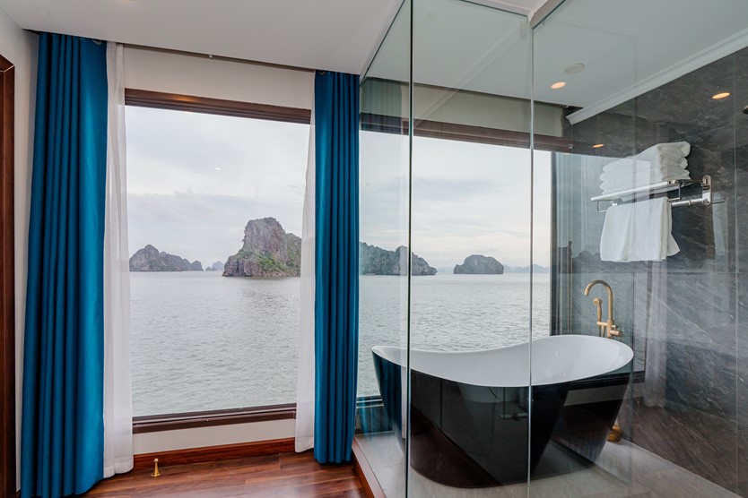 Du thuyền Sea Coral Cruise 5 sao Vịnh Lan Hạ