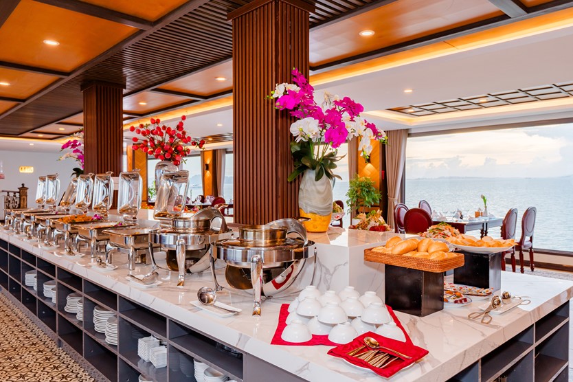 Du thuyền Sea Coral Cruise 5 sao Vịnh Lan Hạ