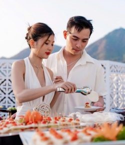 Du thuyền Sea Coral Cruise 5 sao Vịnh Lan Hạ