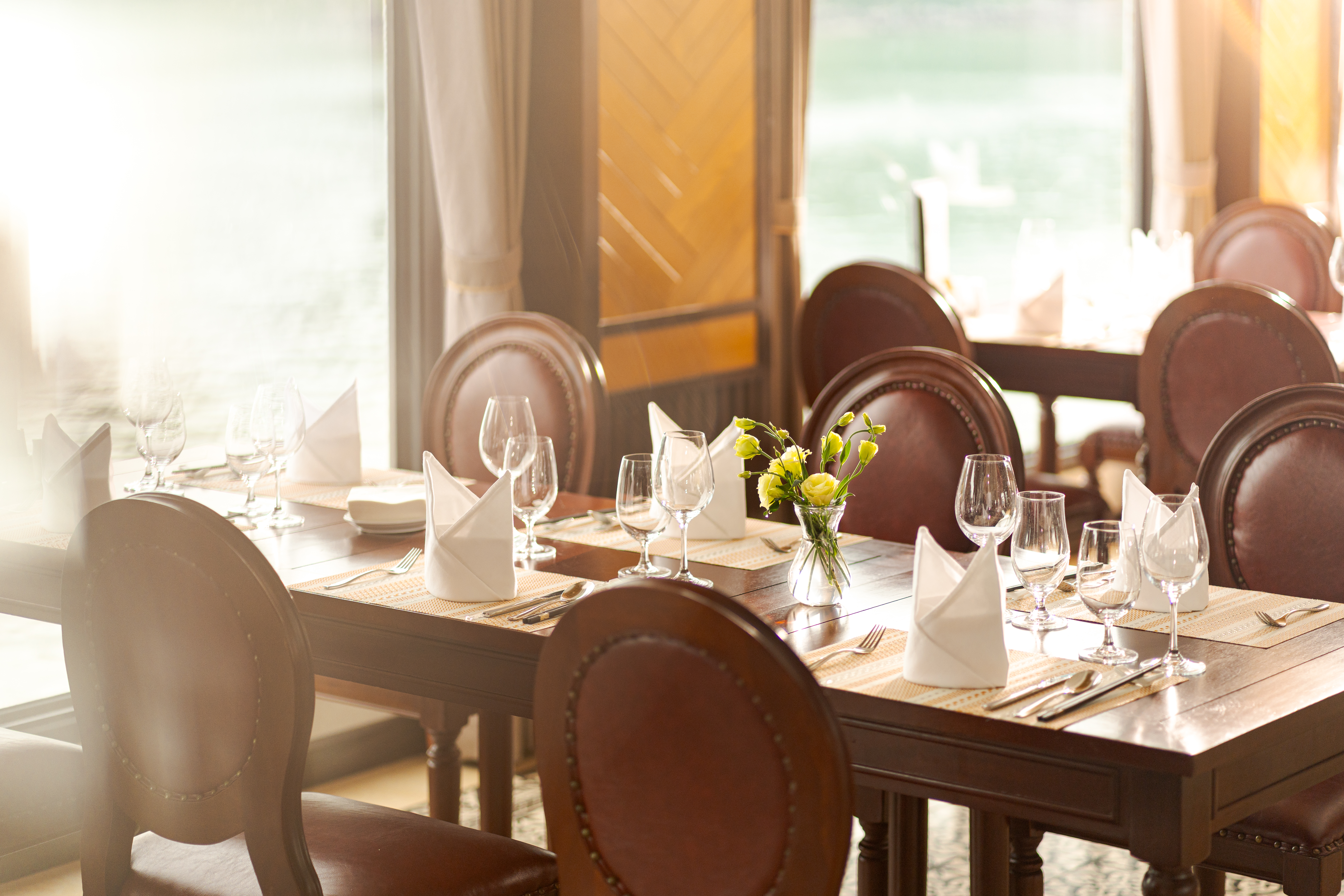 Du thuyền Sea Coral mang đến dịch vụ tận tâm, chuyên nghiệp từ những chi tiết nhỏ nhất