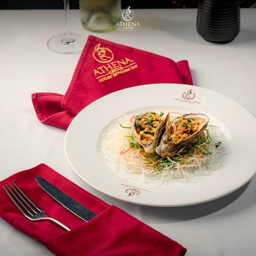 Du thuyền Athena Cruise 5 sao Vịnh Hạ Long