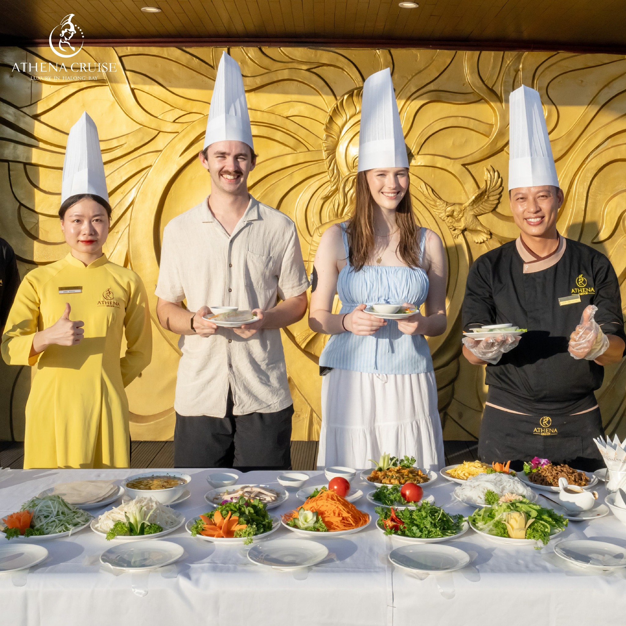 Tham gia lớp học nấu ăn trên du thuyền Athena Cruise