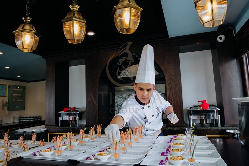 Du thuyền Athena Cruise 5 sao Vịnh Hạ Long