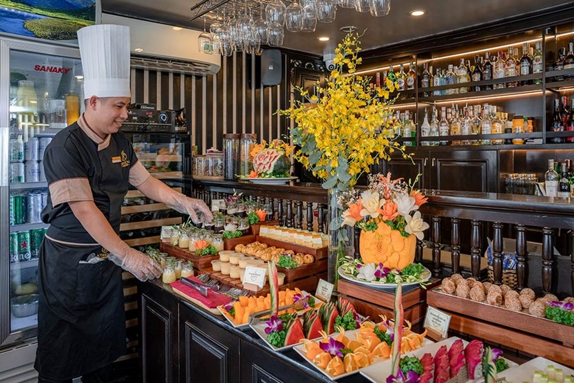 Du thuyền Athena Cruise 5 sao Vịnh Hạ Long