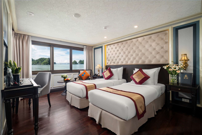 Du thuyền Athena Cruise 5 sao Vịnh Hạ Long