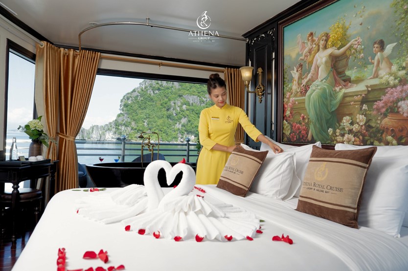 Du thuyền Athena Cruise 5 sao Vịnh Hạ Long