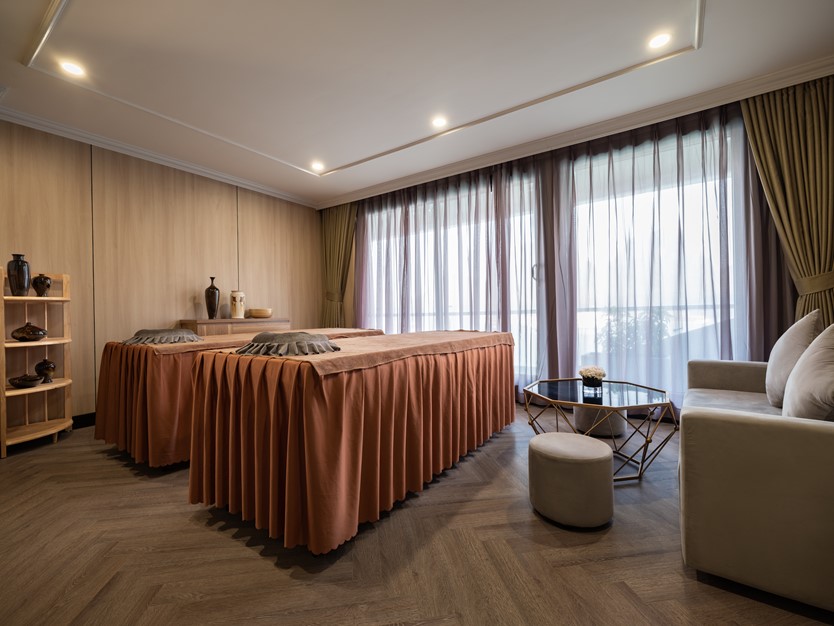 Du thuyền Doria Cruise 5 sao Vịnh Lan Hạ