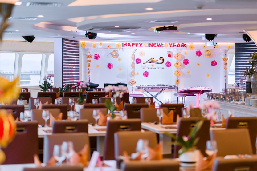 Du thuyền Princess Day Cruise 5* vịnh Hạ Long