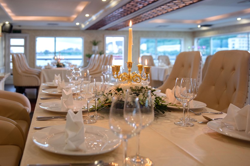 Du thuyền Princess Day Cruise 5* vịnh Hạ Long