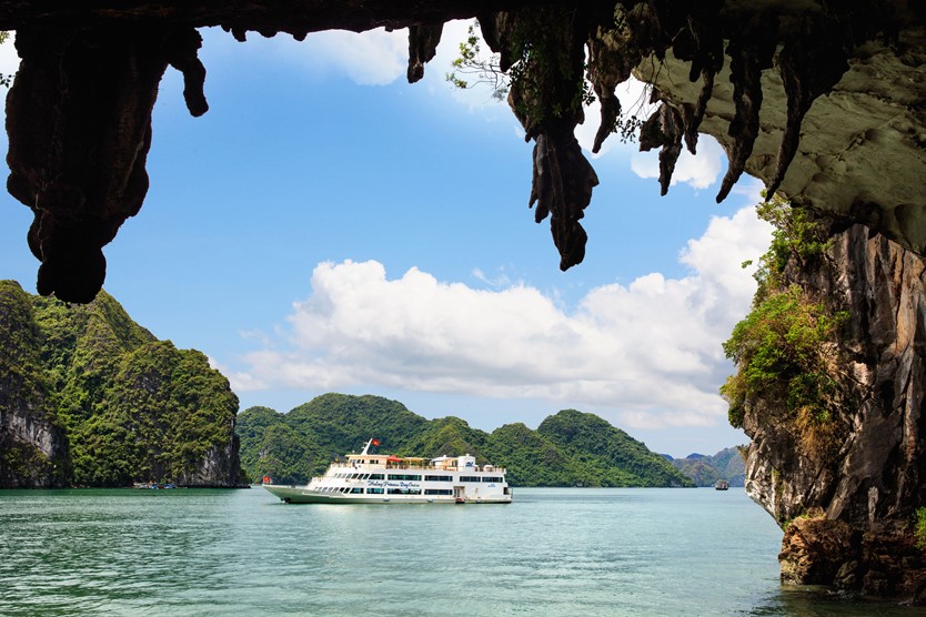 Du thuyền Princess Day Cruise 5* vịnh Hạ Long