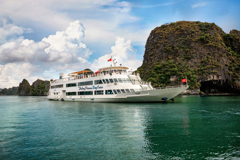 Du thuyền Princess Day Cruise 5* vịnh Hạ Long