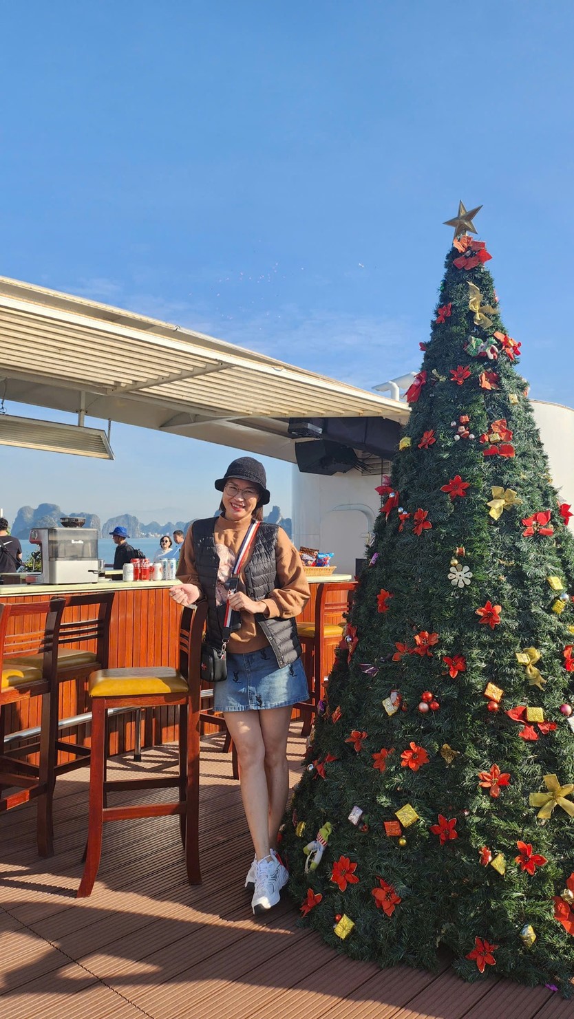 Du thuyền Princess Day Cruise 5* vịnh Hạ Long