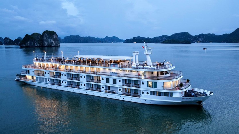 Du thuyền Paradise Legacy 5 sao Vịnh Hạ Long