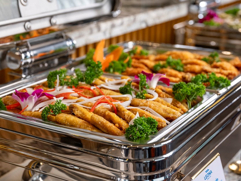 Du thuyền Leona Day Cruise 5* vịnh Hạ Long