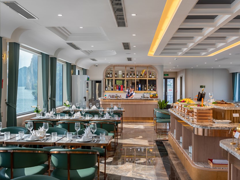 Du thuyền Leona Day Cruise 5* vịnh Hạ Long