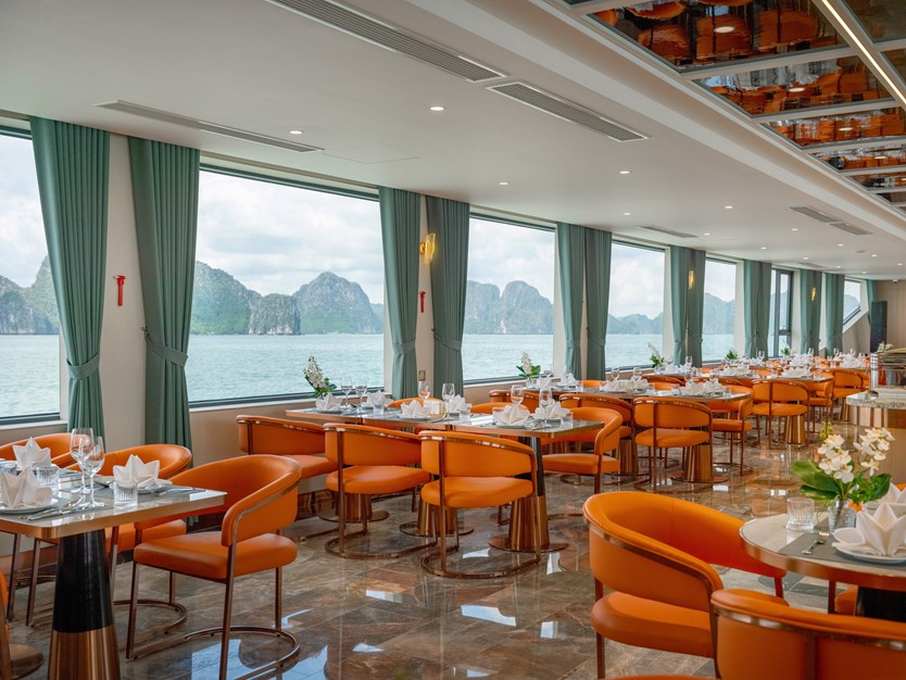 Du thuyền Leona Day Cruise 5* vịnh Hạ Long