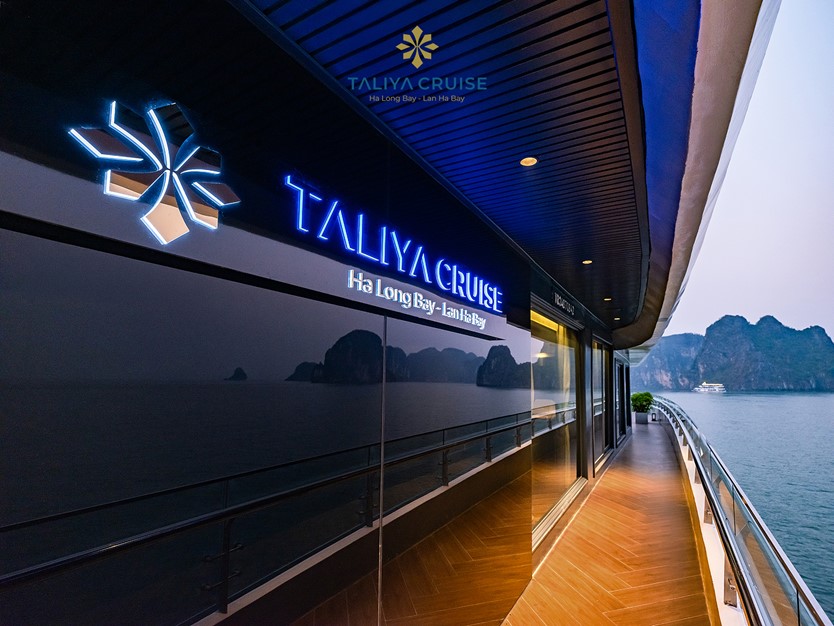 Du thuyền Taliya Day Cruise 5* Vịnh Lan Hạ