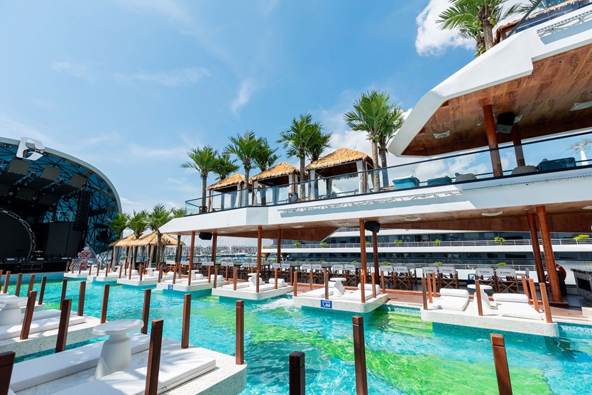 Du thuyền trong ngày 6* Dolphin Halong cruise 