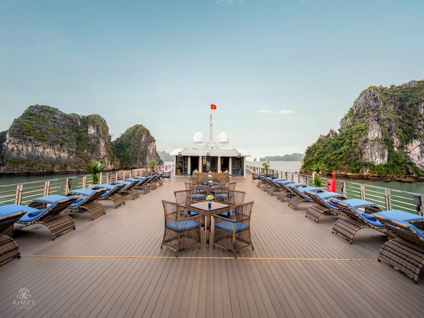 Du thuyền Aime'e 5 sao Vịnh Hạ Long