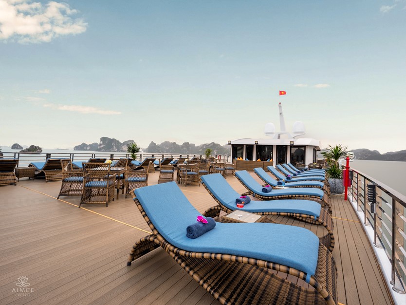 Du thuyền Aime'e 5 sao Vịnh Hạ Long