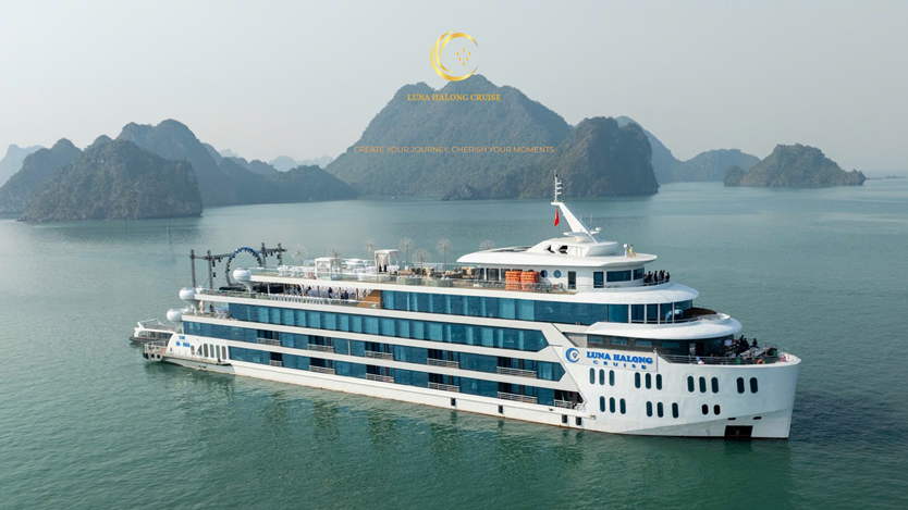 Du thuyền Luna Day Cruise 5* Vịnh Hạ Long