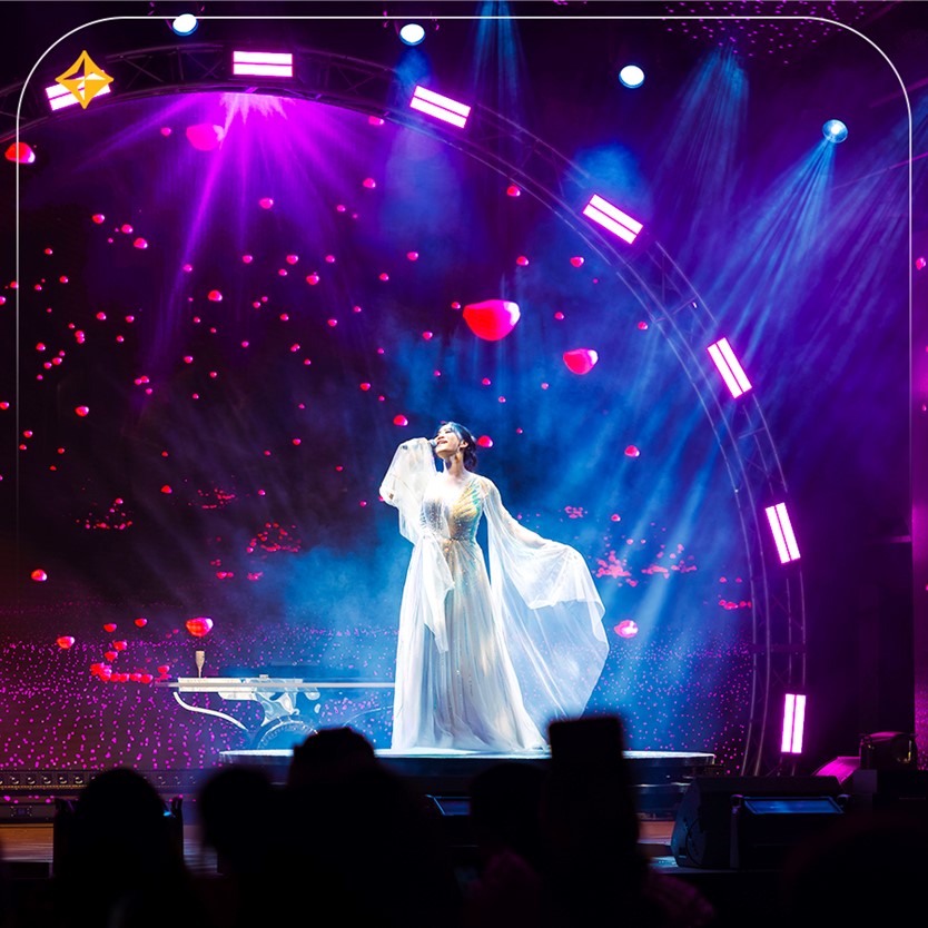 Du thuyền ăn tối 6* Dolphin Halong cruise 