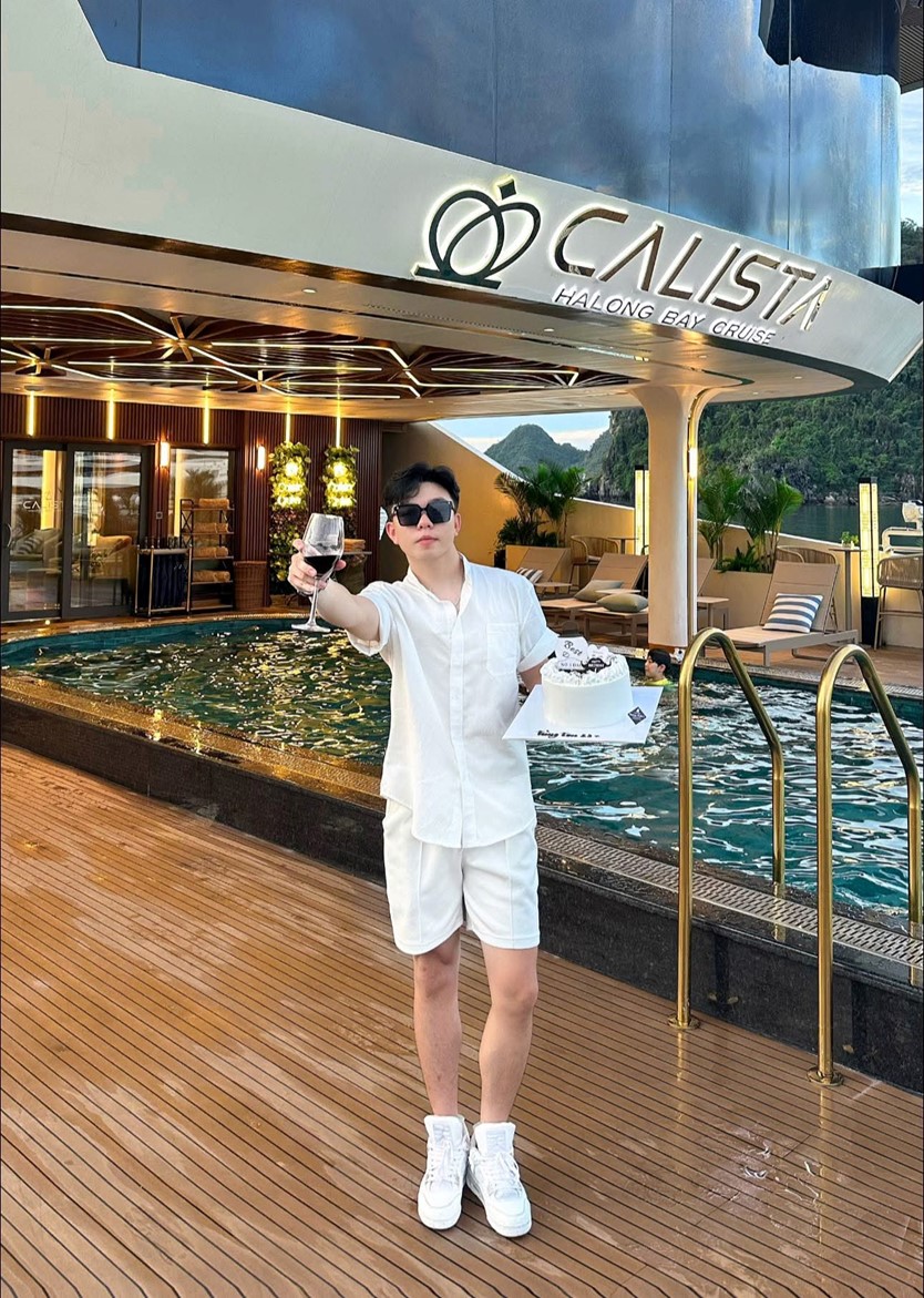 Du thuyền Calista 6 sao Vịnh Hạ Long