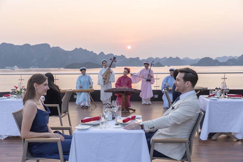 Du thuyền Calista 6 sao Vịnh Hạ Long