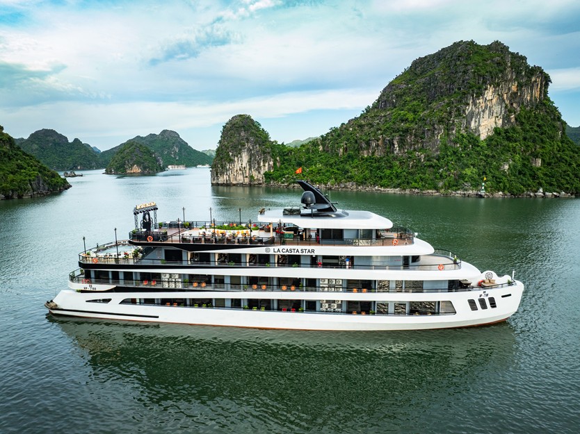 Du thuyền La Casta Star 6 sao Vịnh Lan Hạ