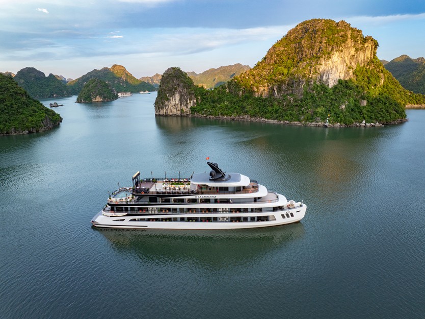 Du thuyền La Casta Star 6 sao Vịnh Lan Hạ
