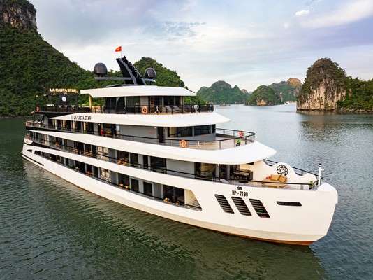 Du thuyền La Casta Star 6 sao Vịnh Lan Hạ