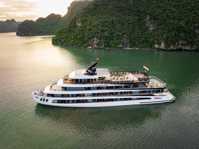 Du thuyền La Casta Star 6 sao Vịnh Lan Hạ