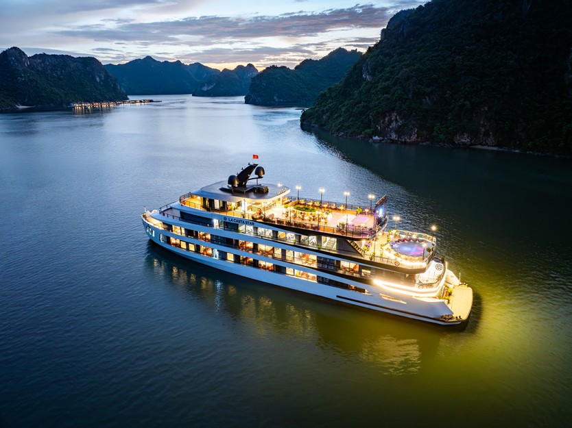 Du thuyền La Casta Star 6 sao Vịnh Lan Hạ