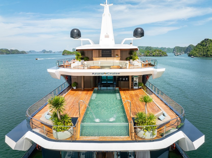 Du thuyền Azura Cruise 6 sao Vịnh Lan Hạ