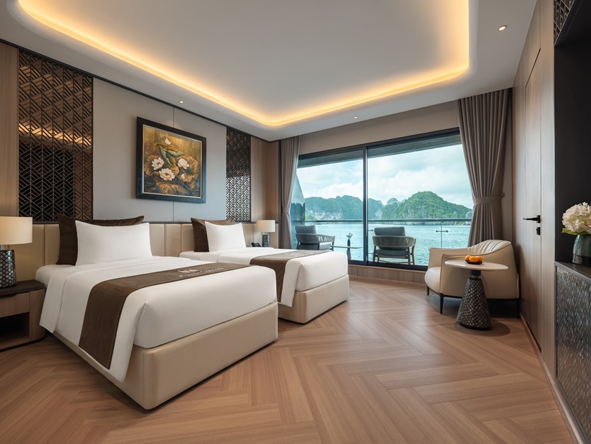 Du thuyền Azura Cruise 6 sao Vịnh Lan Hạ