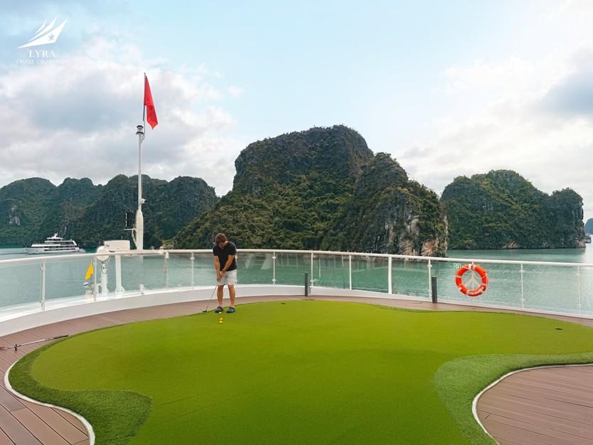 Du thuyền Lyra Grandeur 6 sao Vịnh Lan Hạ
