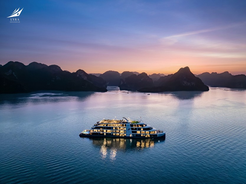 Du thuyền Lyra Grandeur 6 sao Vịnh Lan Hạ