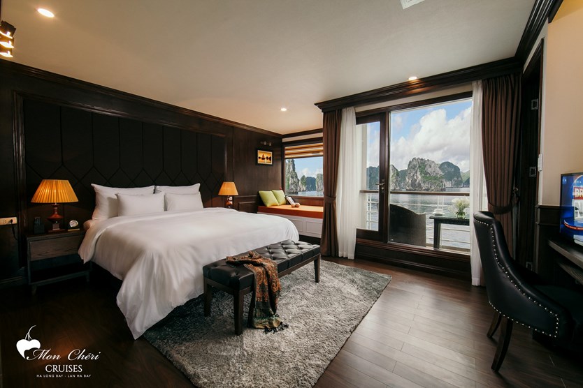 Du thuyền Mon Cheri cruise 5 sao vịnh Lan Hạ