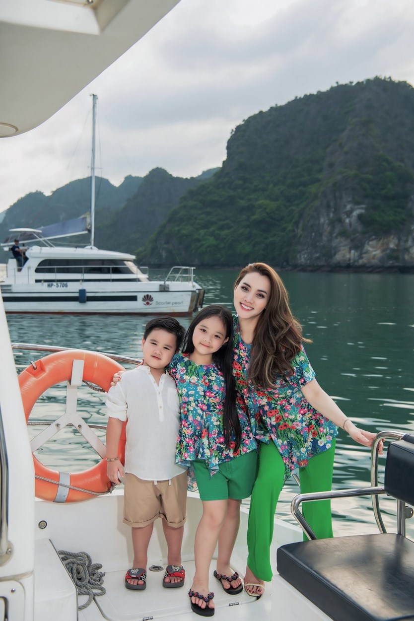 Du thuyền Scarlet Pearl cruise 5 sao vịnh Lan Hạ
