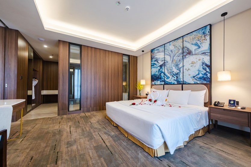 Khách sạn 5 sao Mường Thanh Luxury Hạ Long Centre