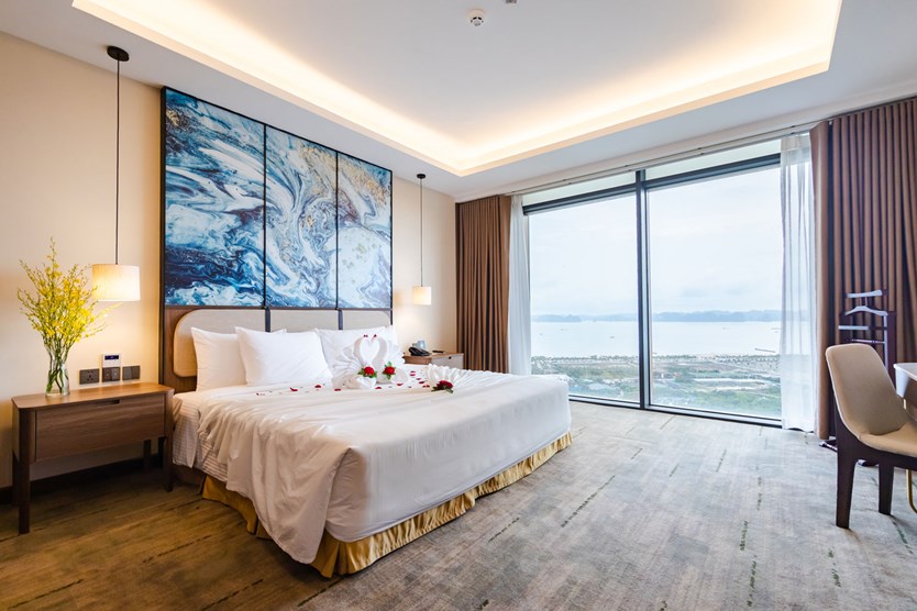Khách sạn 5 sao Mường Thanh Luxury Hạ Long Centre