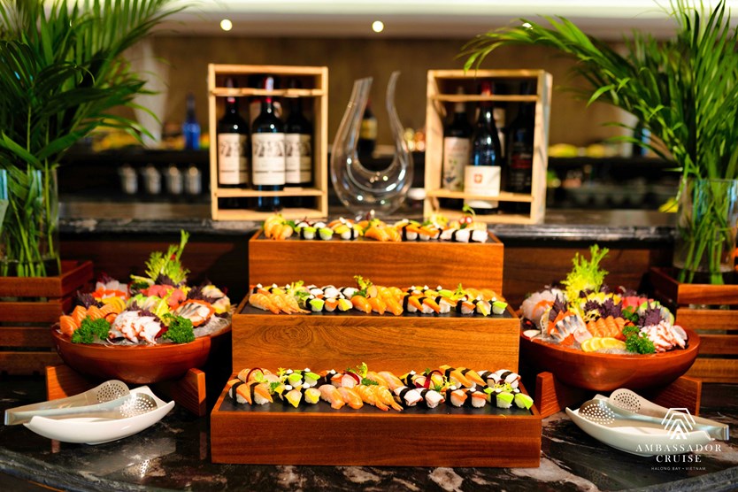 Du thuyền Ambassador Day cruise 6* vịnh Hạ Long