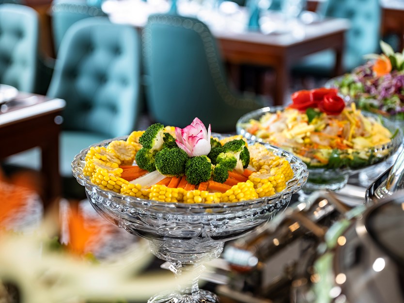 Du thuyền Hercules tour Hạ Long 6h trong ngày