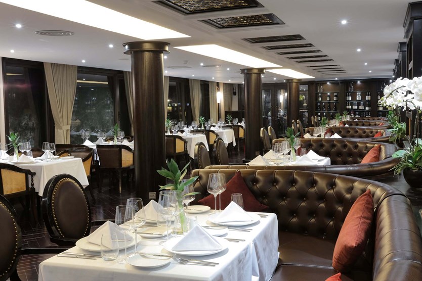 Du thuyền Ambassador cruise 5* 2N1Đ vịnh Hạ Long