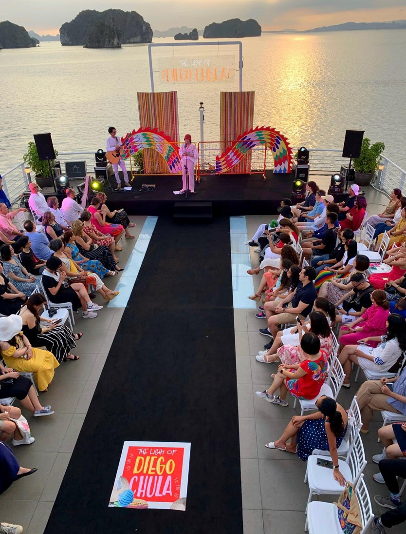 Du thuyền Sea Octopus day cruise thăm Vịnh 7h