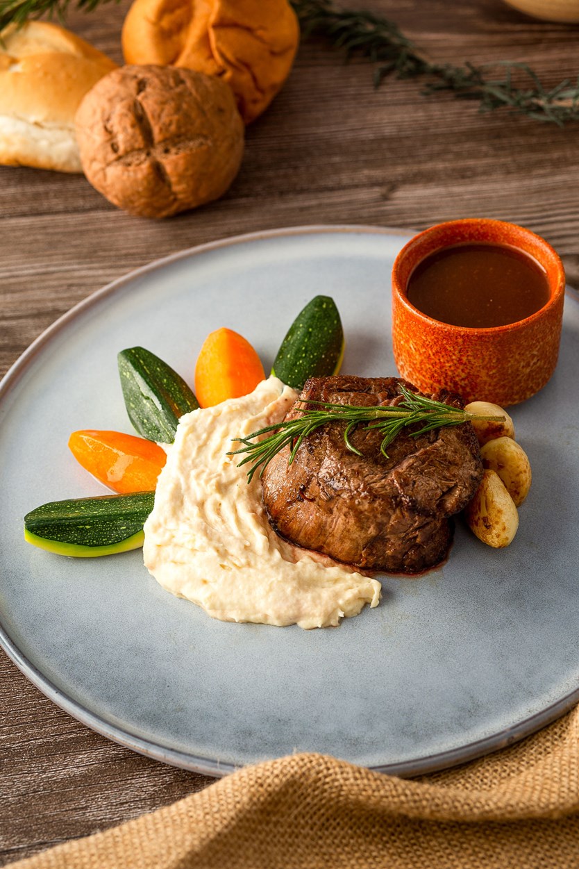 Du thuyền Sea Octopus day cruise thăm Vịnh 7h