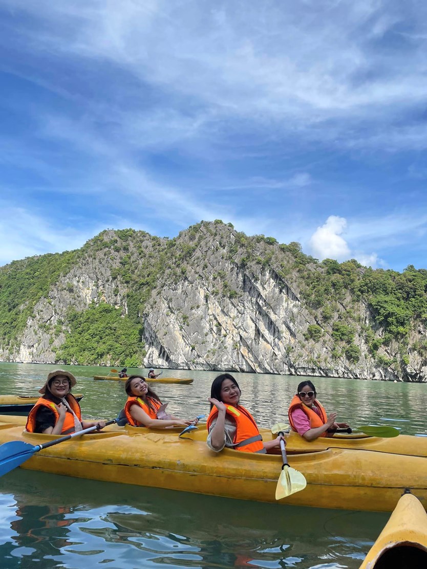 Du thuyền La Casta cruise 5 sao vịnh Lan Hạ