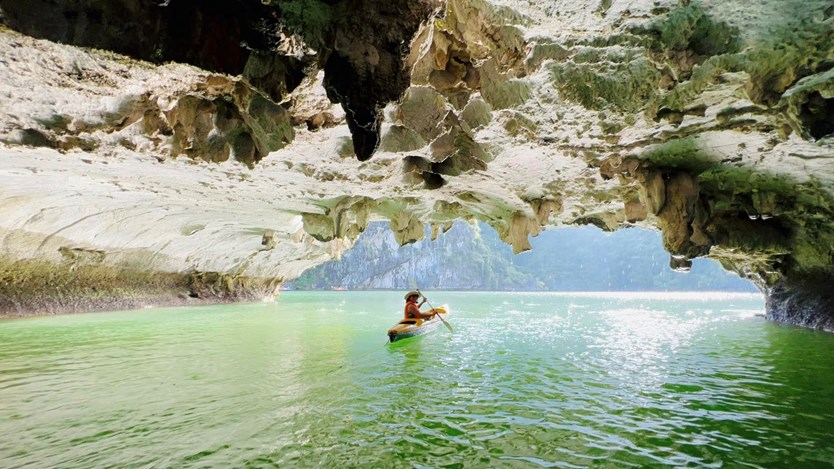 Du thuyền La Casta cruise 5 sao vịnh Lan Hạ