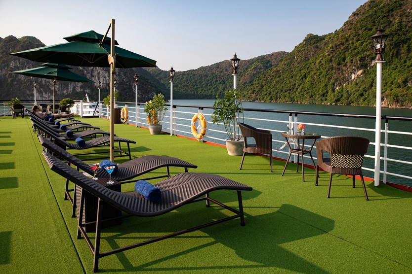 Du thuyền La Casta cruise 5 sao vịnh Lan Hạ