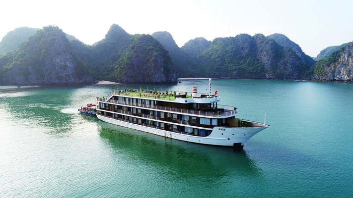 Du thuyền La Casta cruise 5 sao vịnh Lan Hạ